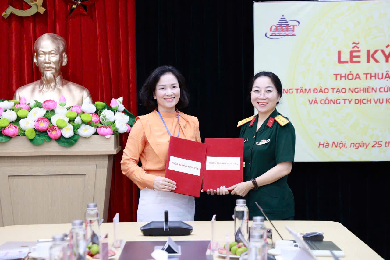 Viettel Customer Service và OMT hợp tác nâng cao năng lực chỉnh lý, số hóa tài liệu